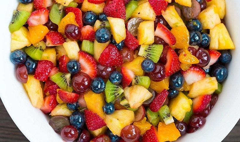 Διατροφή: Πόσες θερμίδες έχουν 10 διάσημα καλοκαιρινά φρούτα